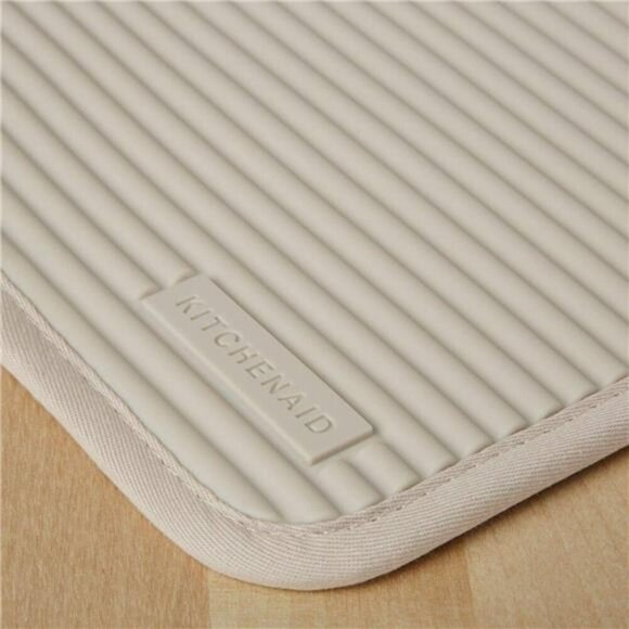 KitchenAid Silicone Pot Holders Set Heat Resistant Non Slip Waterproof 2 Pack - Picture 2 of 4